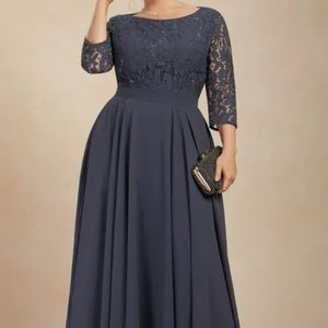 Cocktail dress - Only worn once !